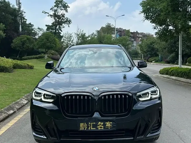 BMW X3 2022 xDrive30i Leading M Night Package