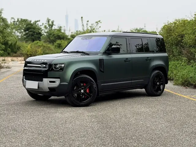 Land Rover Defender 2020 Model 110 P400 HSE