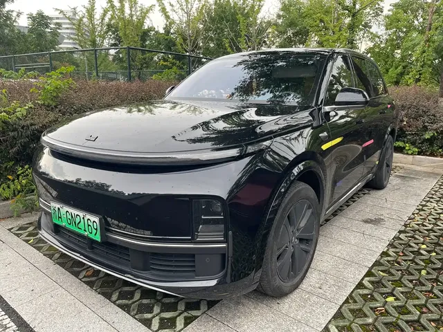 Li Auto Li L8 2024 Pro