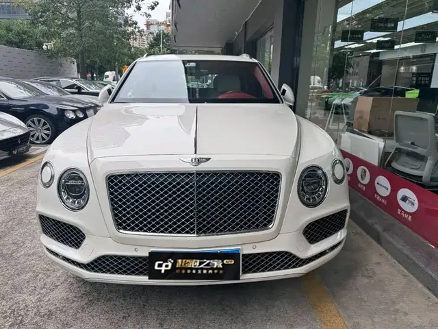 Bentley Bentayga 2018 4.0T V8