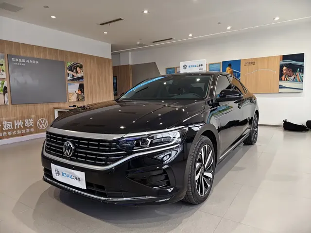Volkswagen Passat 2025 Outstanding 380TSI Dragon Glory Edition