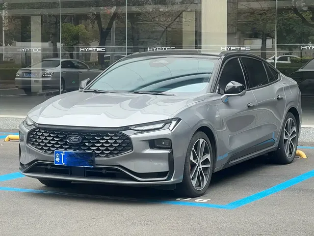 Ford Mondeo 2022 EcoBoost 245 ST-Line