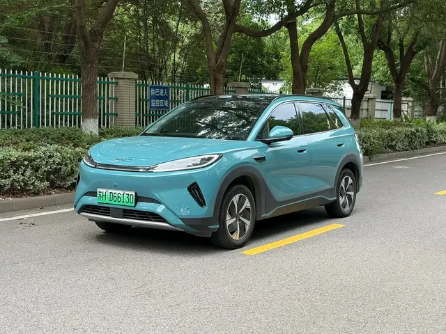 BYD Hai Shi 05 EV 2025 520KM Smart Navigation Edition