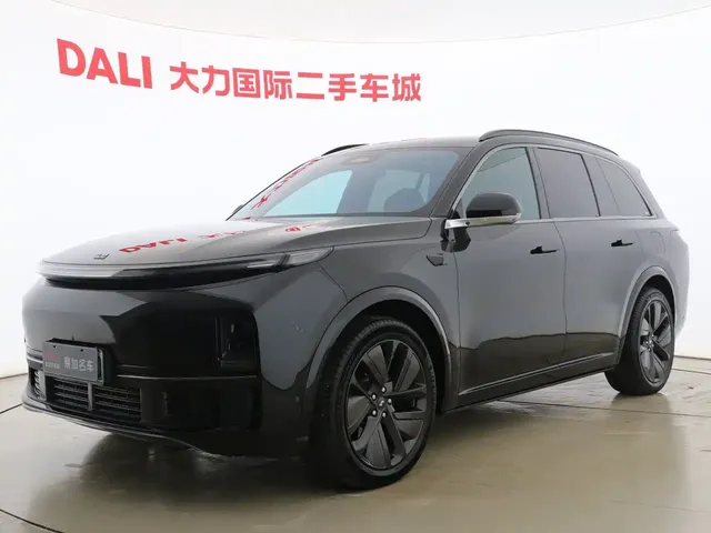 Li Auto Li L8 2023 Pro