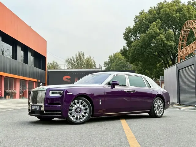 Rolls-Royce Phantom 2018 6.7T Long Wheelbase Version
