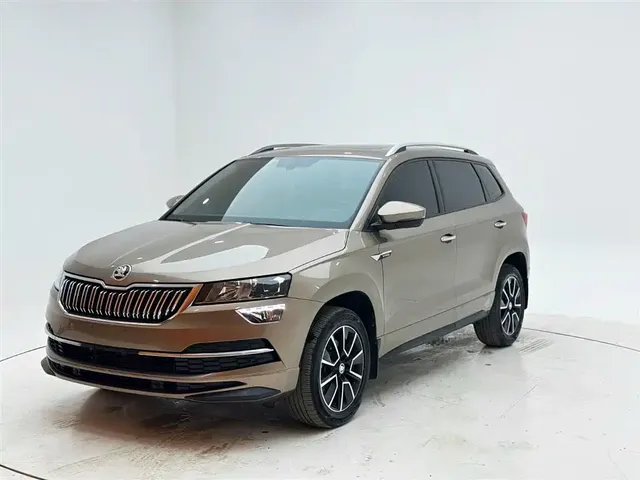 Škoda Karoq 2022 TSI280 Premium Edition