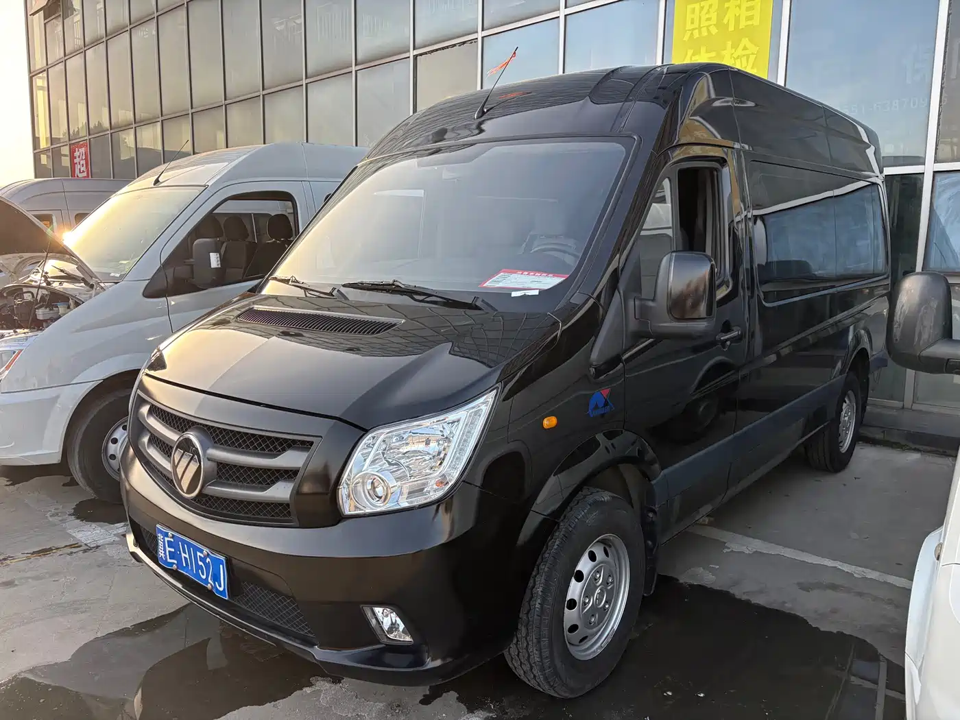 Foton Tuyano 2023 Lucky Elephant Multi-purpose 2.0T Manual Long Wheelbase Medium Roof Single Rear Tire 5/6/7/9-seater