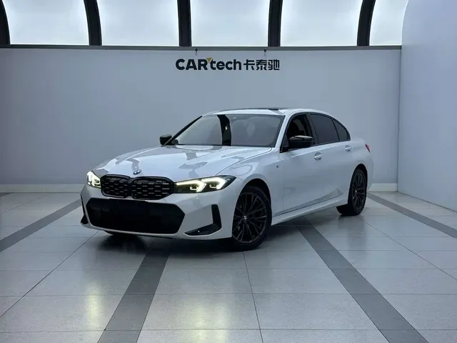 BMW 3 Series 2023 325i M Sport Black Night Package