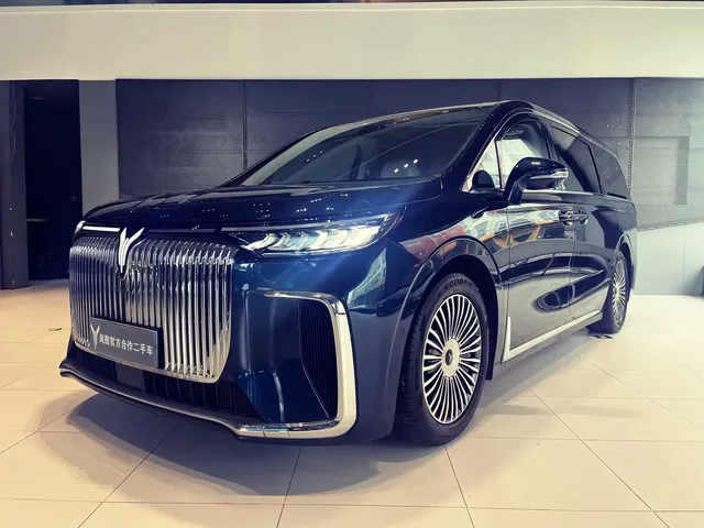 Voyah Auto Voyah Dreamer 2025 PHEV AWD Flagship Kunpeng Edition