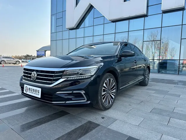 Volkswagen Passat 2021 Model 330TSI Luxury Edition