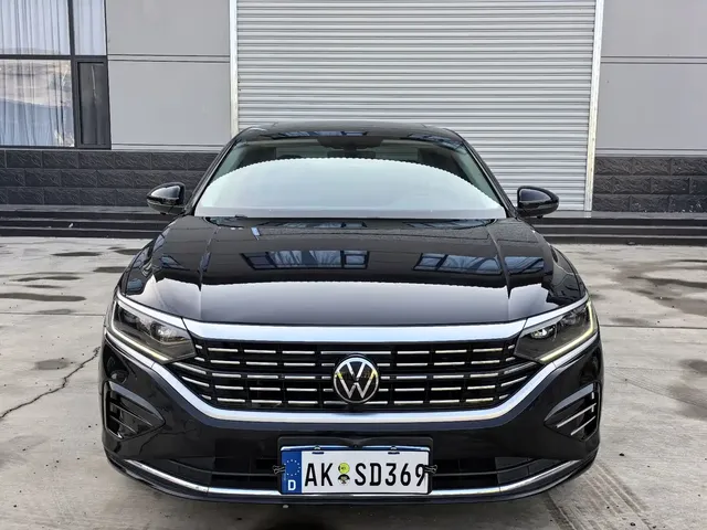 Volkswagen Passat 2023 330TSI Elite Edition