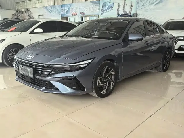 Hyundai Elantra 2023 Model 1.5L CVT LUX Premium Edition