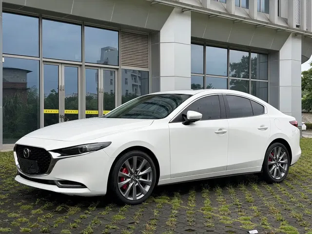 Mazda 3 Axela 2022 2.0L Automatic Wisdom Edition