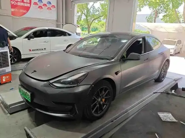 Tesla Model 3 2021 Standard Range Rear-Wheel Drive Upgrade