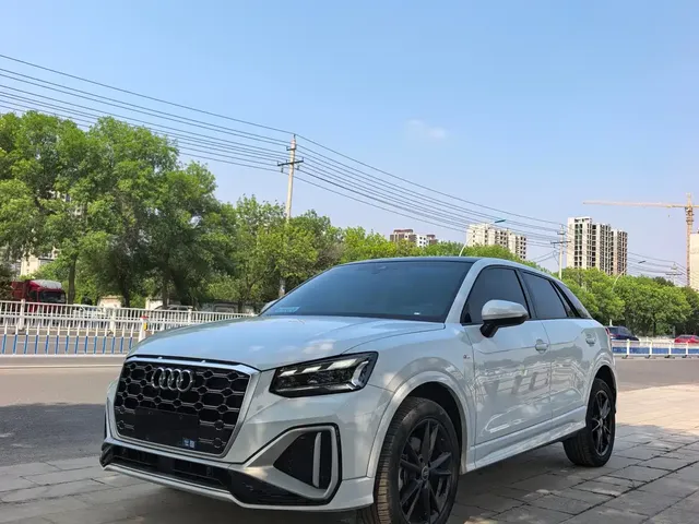 Audi Q2L 2023 35TFSI Progressive Dynamic