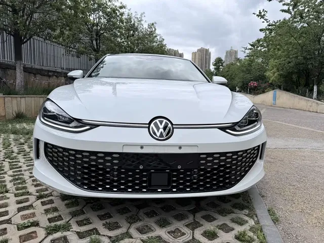 Volkswagen Lamando 2023 Lamando L 280TSI DSG Spicy Edition