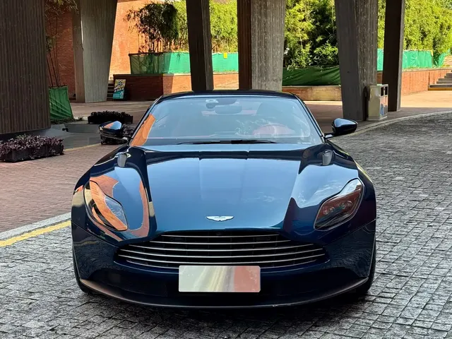 Aston Martin DB11 2019 Model 4.0T V8 Coupe