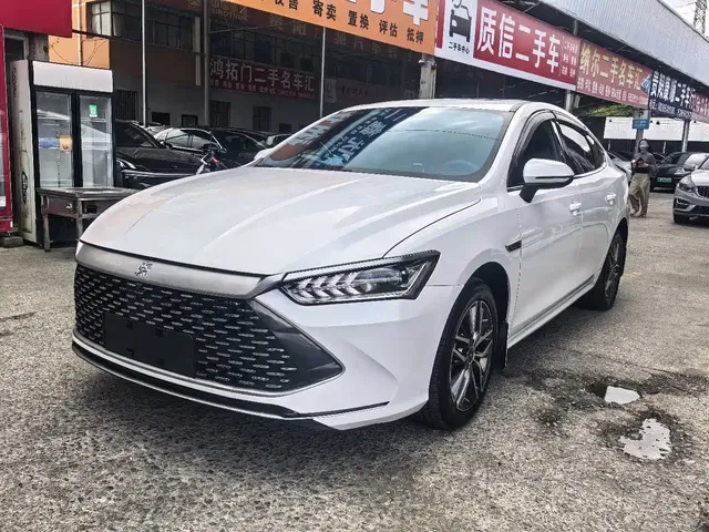 BYD Qin PLUS 2023 Champion Edition DM-i 120KM Surpassing Type