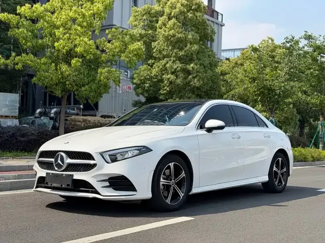 Mercedes-Benz A-Class 2022 A 200 L Sport Sedan Style