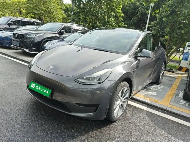 Tesla Model Y 2022 Facelift Rear-Wheel Drive Version