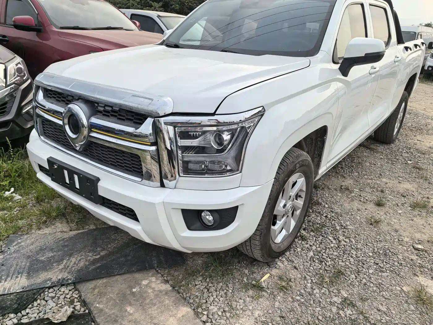 Great Wall King Kong Cannon 2024 Model 2.0T Automatic 8AT Diesel 2WD Elite Flatbed