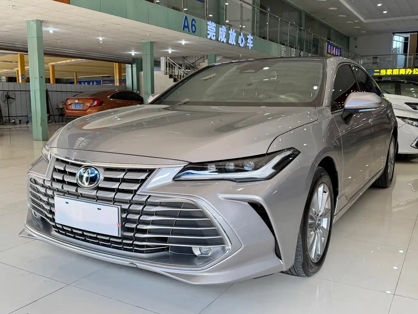 Toyota Avalon 2024 Model 2.0L Premium Selection Edition