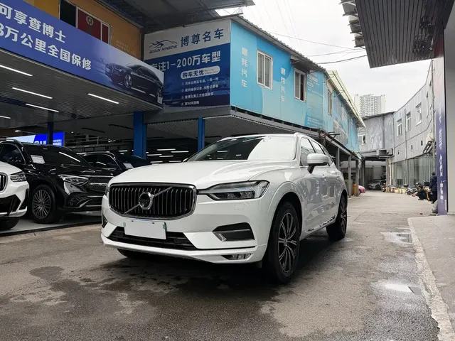 Volvo XC60 2019 T5 AWD Zhi Ya Luxury Edition China V