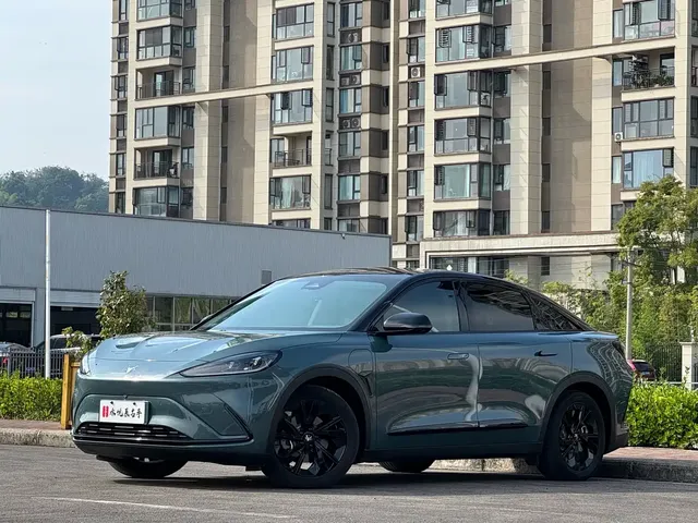 ARCFOX Alpha S 2023 735E+ Forest Edition 160kW