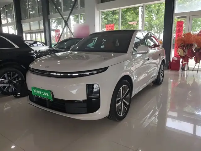 Li Auto L6 2024 Pro