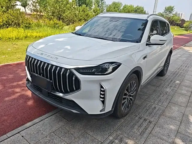 Jetour X70 PLUS 2025 Champion Edition 1.5T DCT Champion MAX+ 7-seater