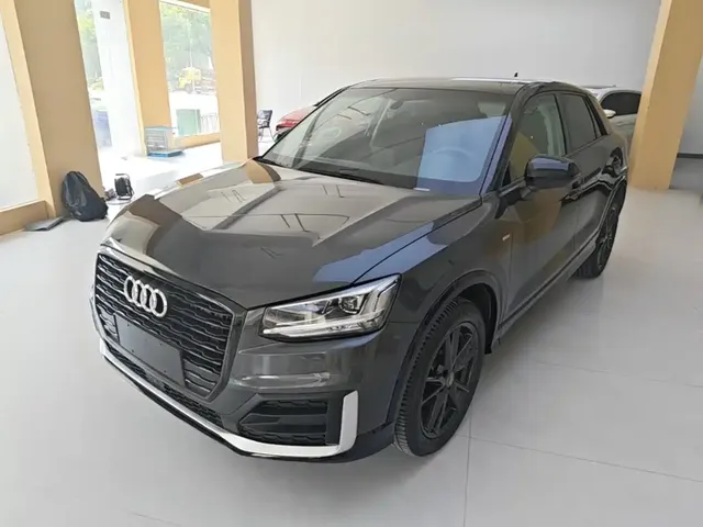 Audi Q2L 2018 35 TFSI Launch Exclusive Edition China VI
