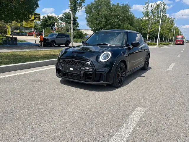 MINI COUNTRYMAN 2022 2.0T COOPER S ALL4 Black Label Special Edition