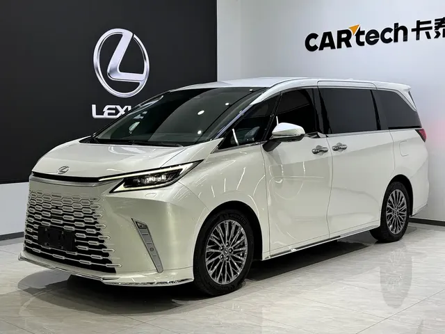Lexus LM 2023 500h 6-Seater Prestige Edition