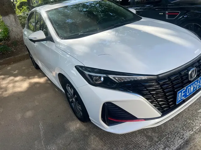 Changan Eado 2022 PLUS Blue Whale NE 1.4T GDI DCT Premium Edition