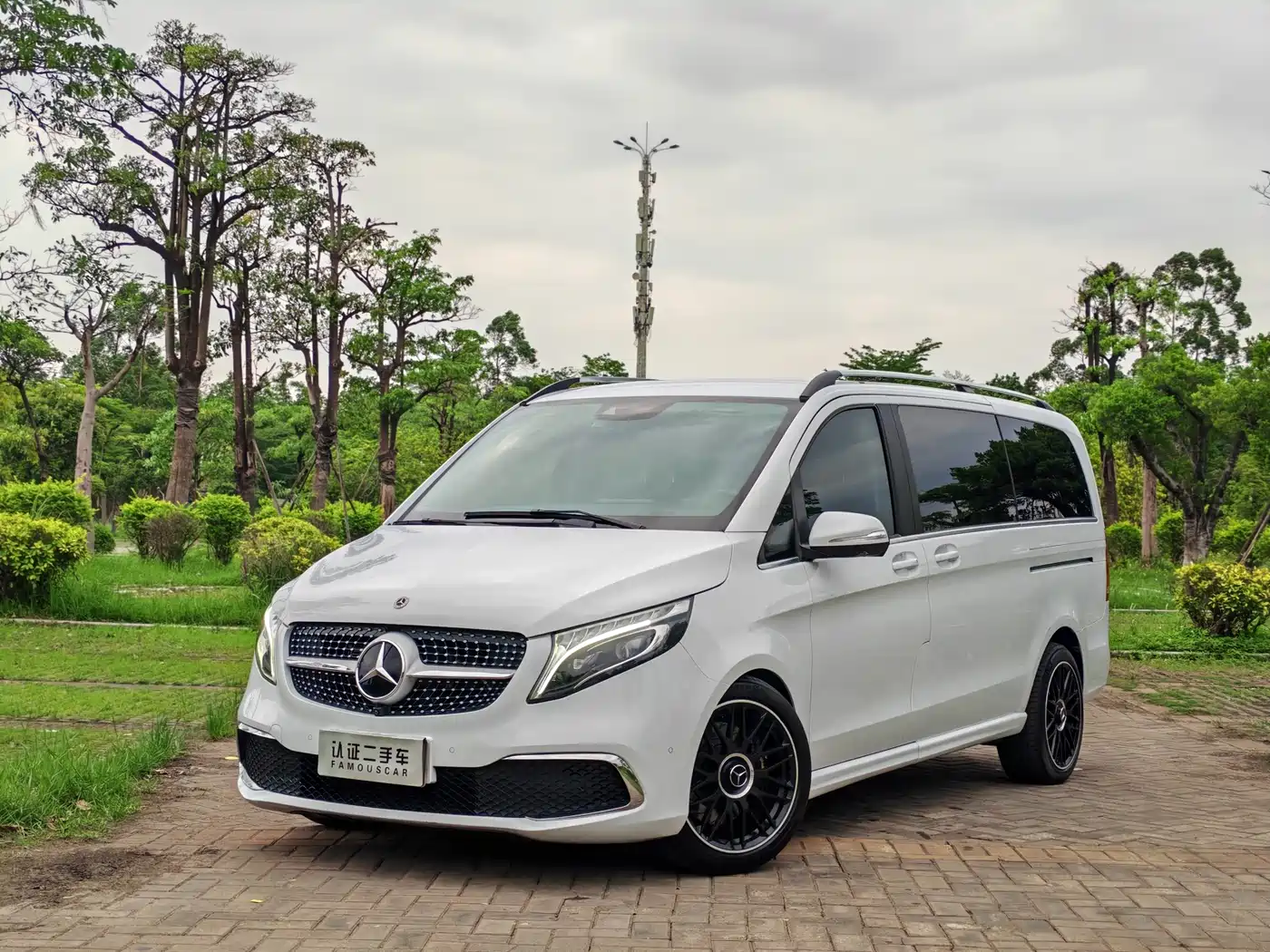 Mercedes-Benz V-Class 2022 V 260 Prestige Edition