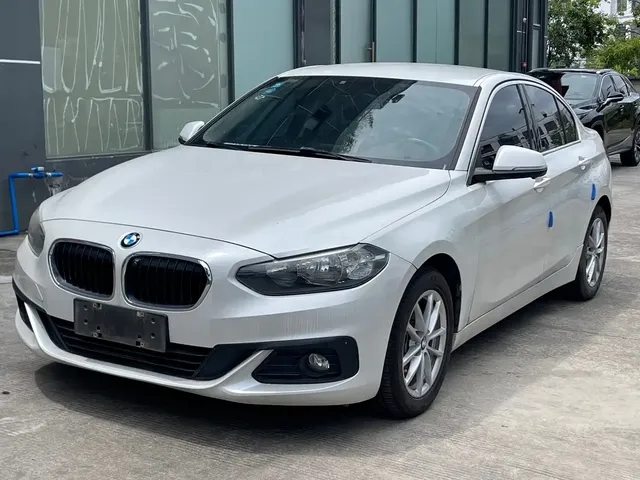 BMW 1 Series 2017 118i Fashion