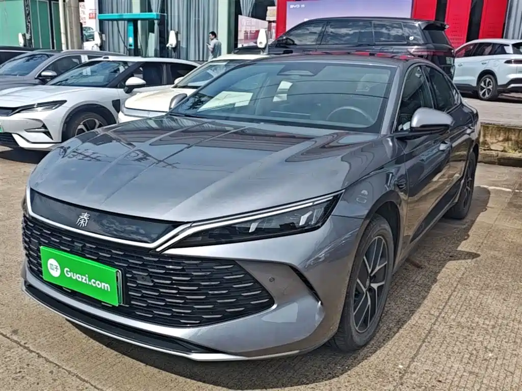 BYD Qin L 2025 DM-i Smart Drive Edition 120KM Surpassing