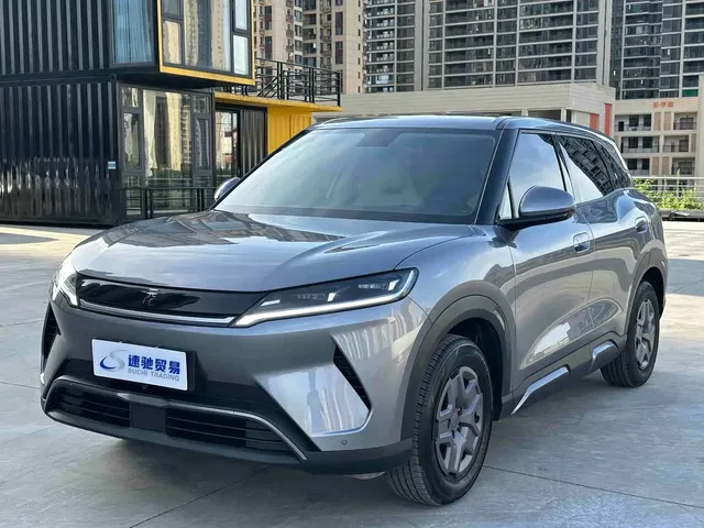 BYD Yuan UP 2025 Model 301KM Navigator