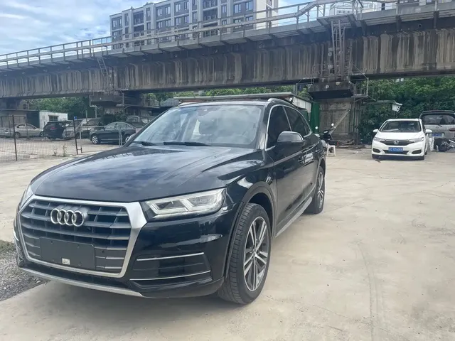 Audi Q5L 2018 45 TFSI Exclusive Elegance China VI