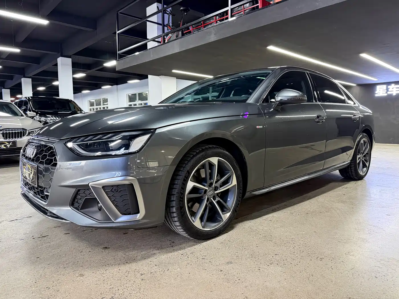Audi A4L 2020 40 TFSI Luxury Dynamic