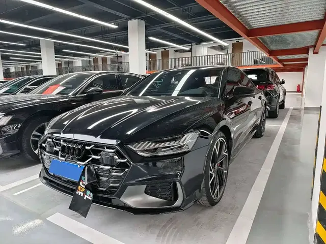 Audi A7L 2024 45TFSI quattro S-line Vision Edition Black Package