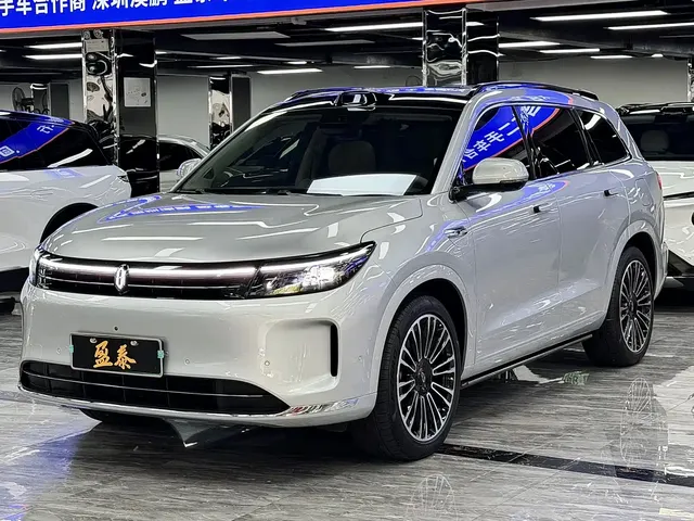 AITO Wenjie AITO M7 2024 1.5T Smart Drive RWD Ultra 6-seater