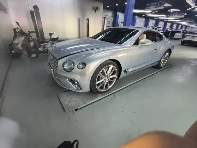 Bentley Continental 2018 6.0T GT W12