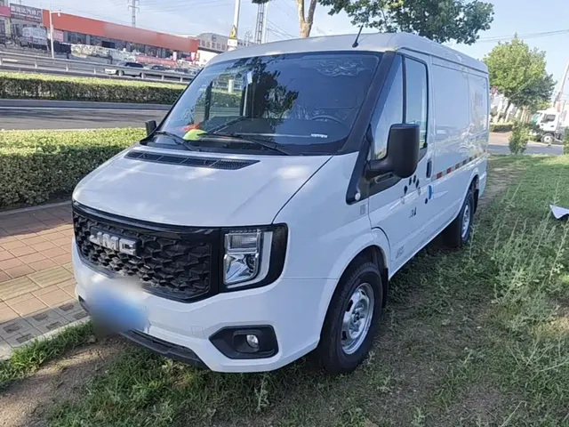 Jiangling JMC Fushun 2023 2.0T Manual Short Wheelbase Low Roof Commercial Van 2/3 Seats with Lift-up Tailgate
