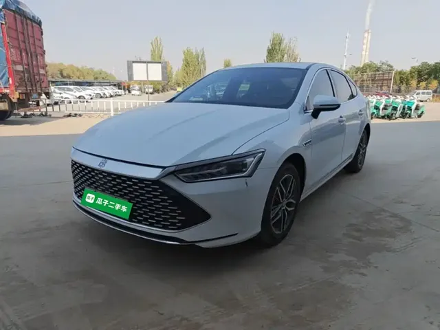BYD Qin PLUS 2024 Glory Edition EV 420KM Leading