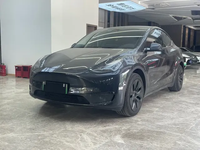 Tesla Model Y 2024 Long Range AWD