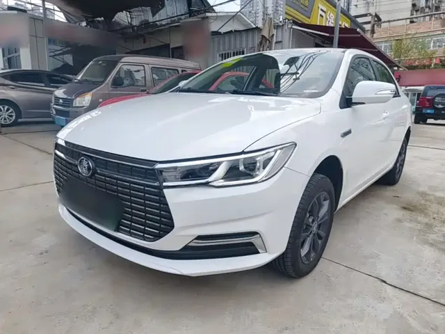 BYD Qin PLUS 2021 EV 420KM Travel Edition