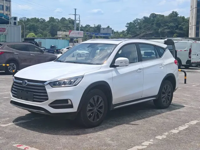 BYD Song New Energy 2019 Song DM 1.5TID Smart Connection Premium Type