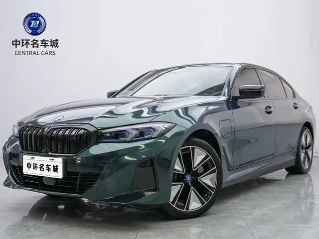 BMW i3 2024 eDrive 40 L Night Sport Package
