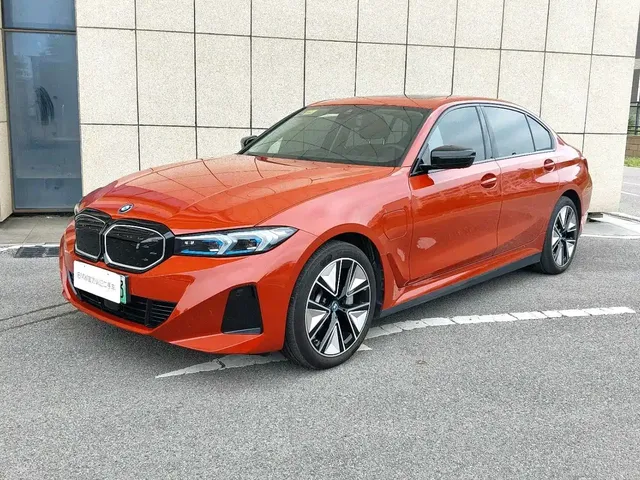BMW i3 2024 eDrive 40 L Night Sport Package